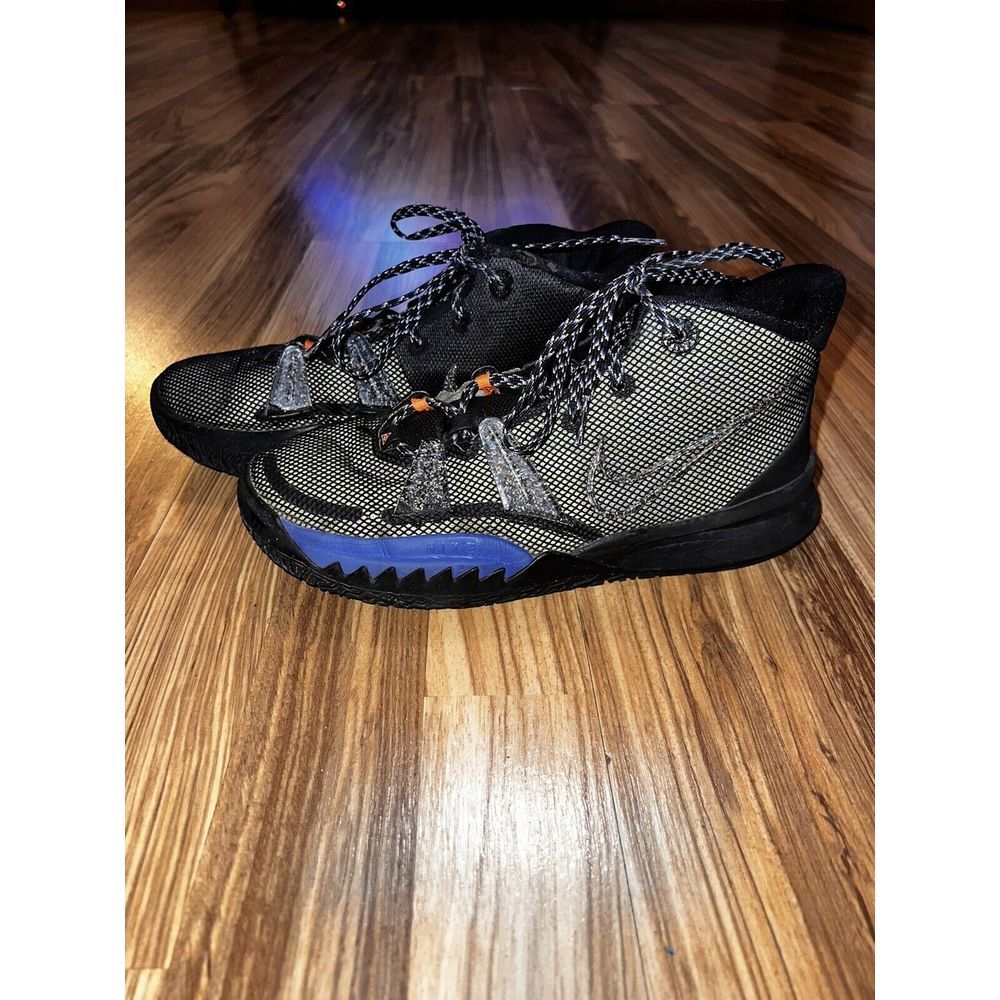 Nike Kyrie 7 Tennis Shoes 6Y 6 Youth Black Lime Ice Racer‎ Blue Sneakers